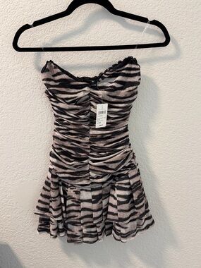 Windsor Black & Gray Zebra-Print Ruched Dress